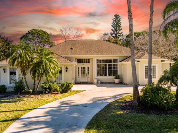 1443 SE Proctor Lane, Port St. Lucie, FL 34983