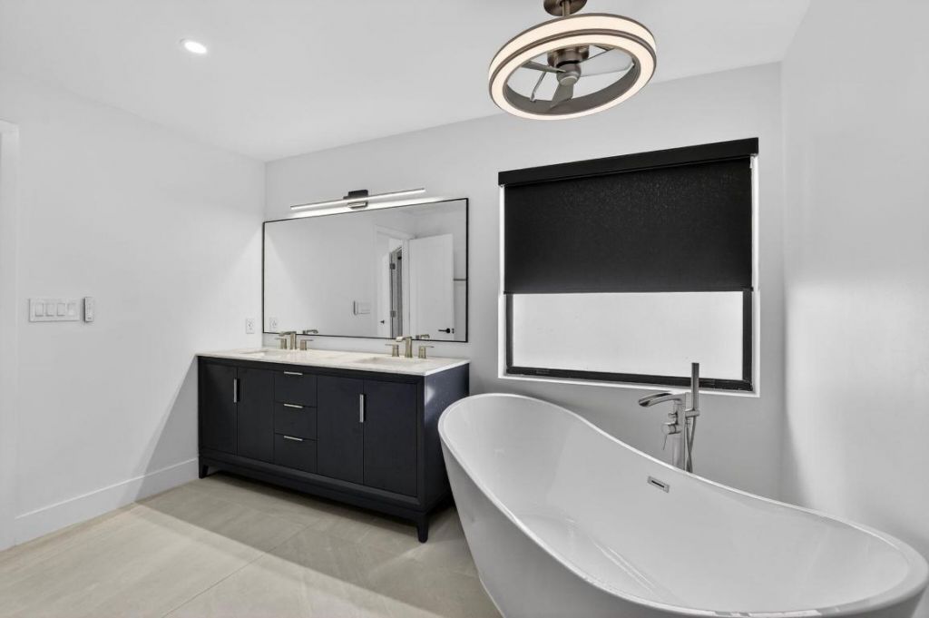 20833 Sonrisa Way, Boca Raton, FL 33433 Photo