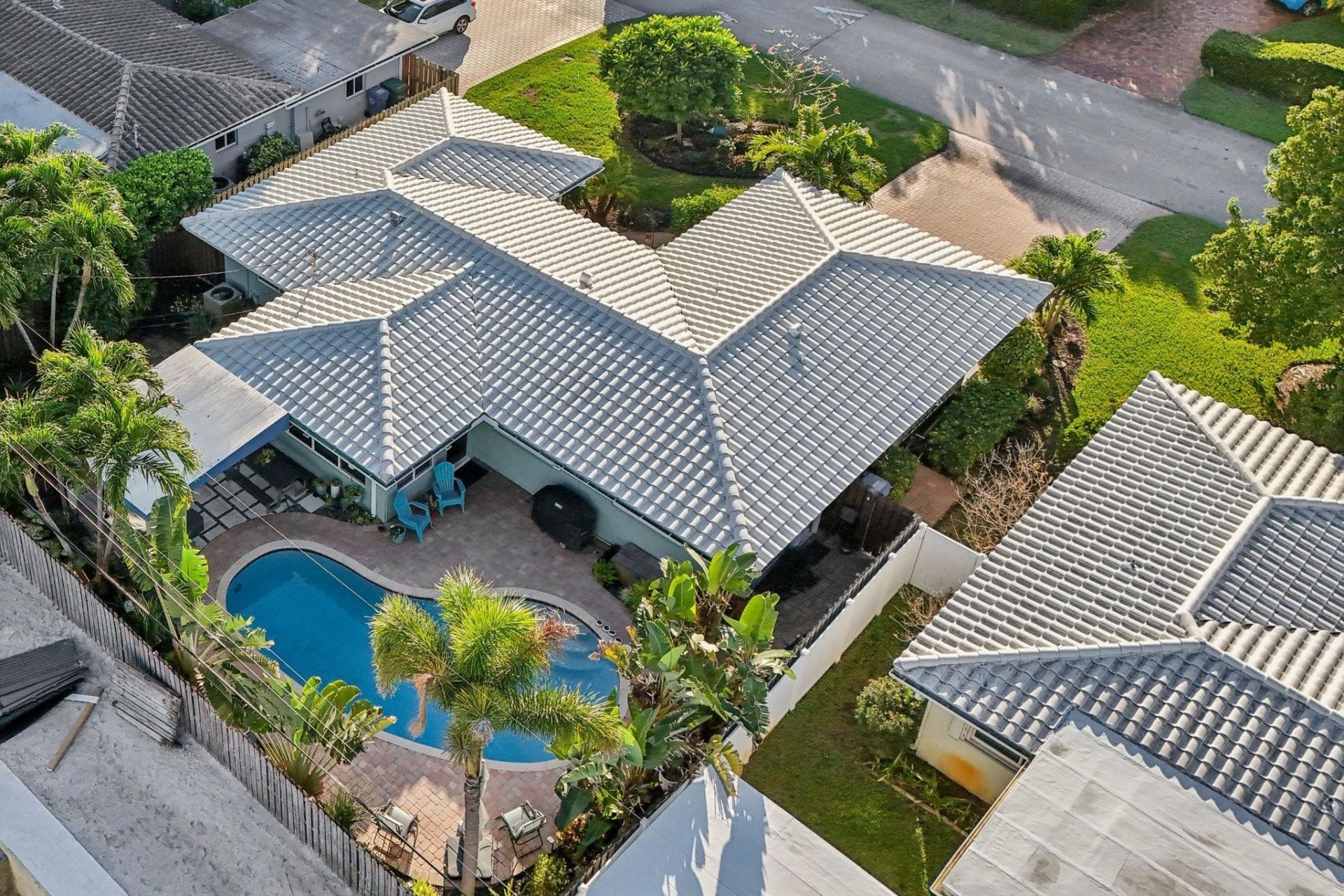 3676 NE 18th Avenue, Oakland Park, FL 33334 Main Photo