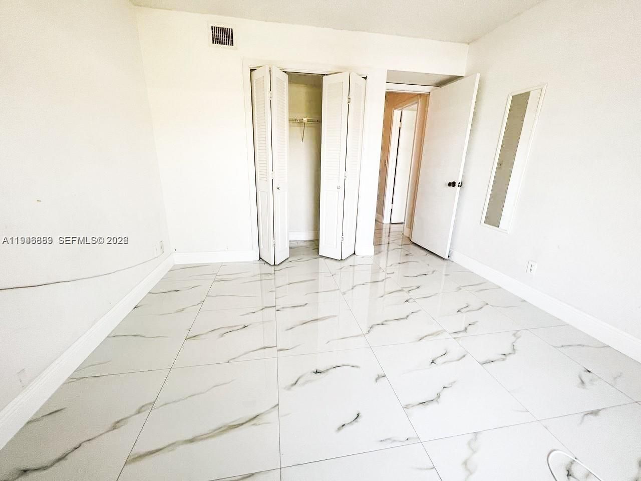 6395 Bay Club Dr, Unit 4, Fort Lauderdale, FL 33308 Photo