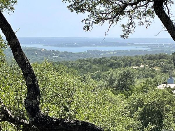 1221 SUNDOWN TRL, Fischer, TX 78623