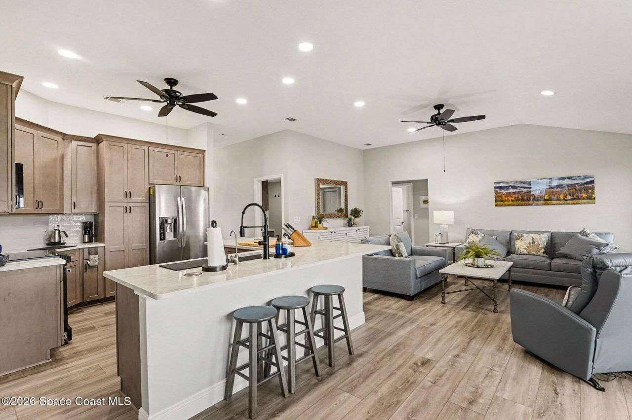 355 Lake View Lane, Palm Bay, FL 32909 Photo