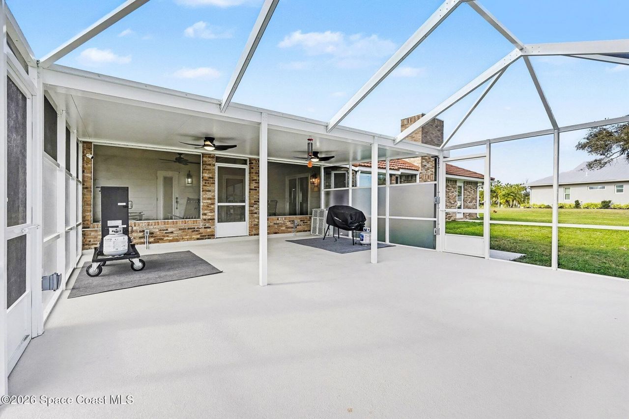 355 Lake View Lane, Palm Bay, FL 32909 Photo