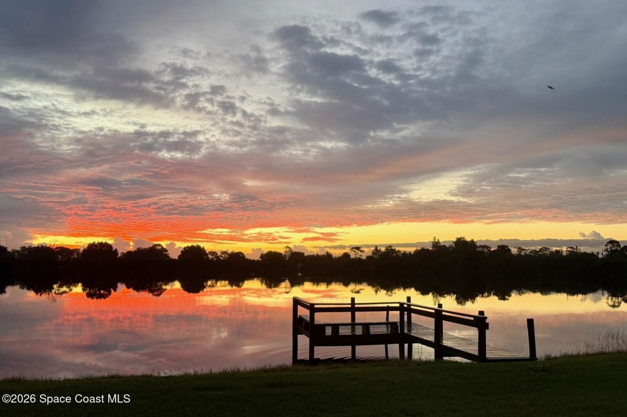 355 Lake View Lane, Palm Bay, FL 32909 Photo