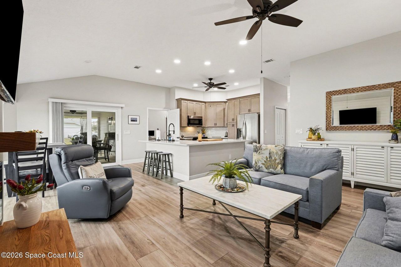 355 Lake View Lane, Palm Bay, FL 32909 Photo