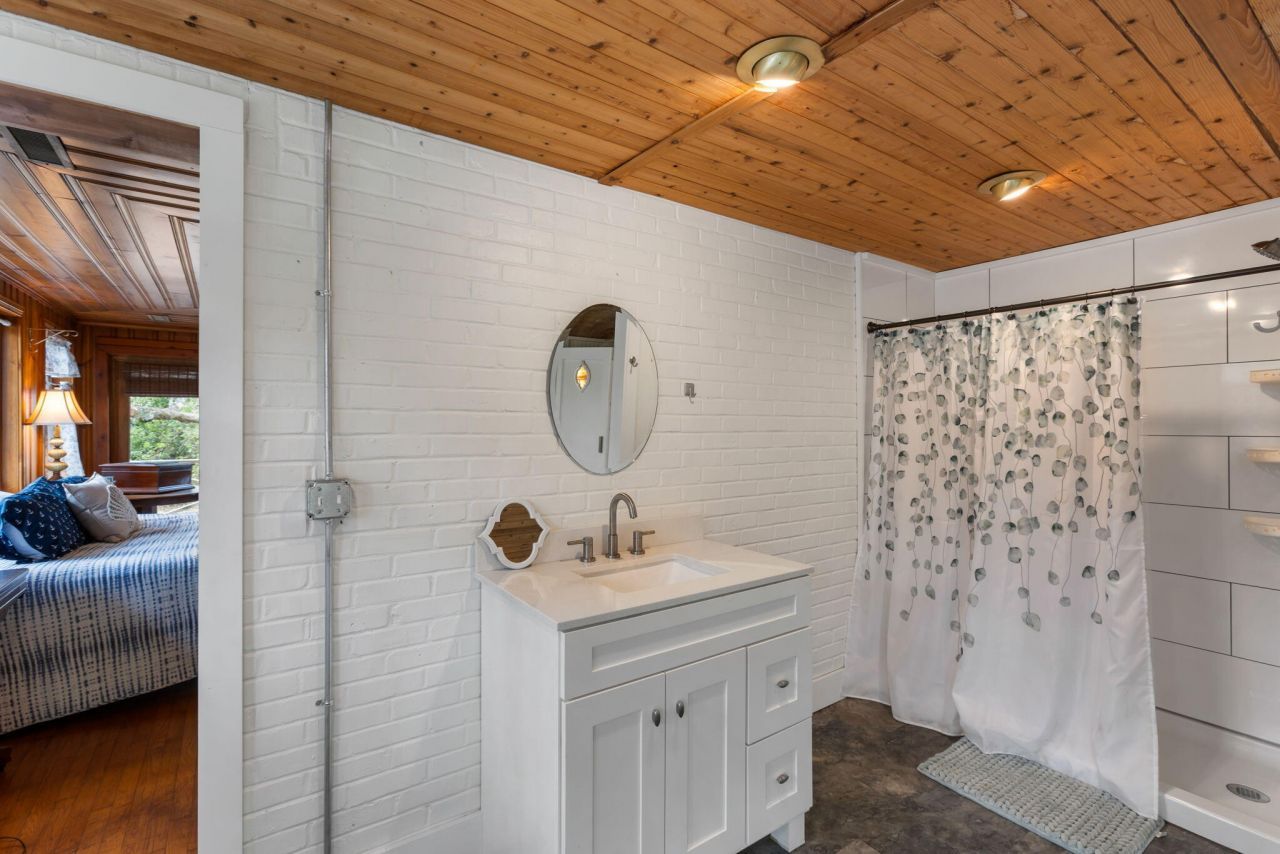 1363 S Edgewater Drive Photo 21