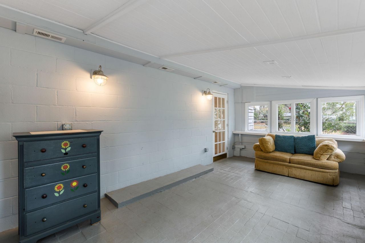 1363 S Edgewater Drive Photo 26