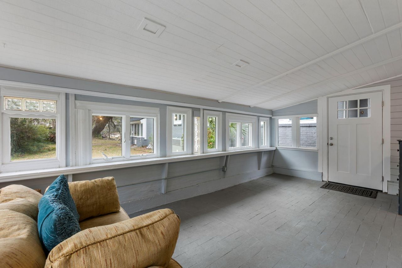 1363 S Edgewater Drive Photo 27