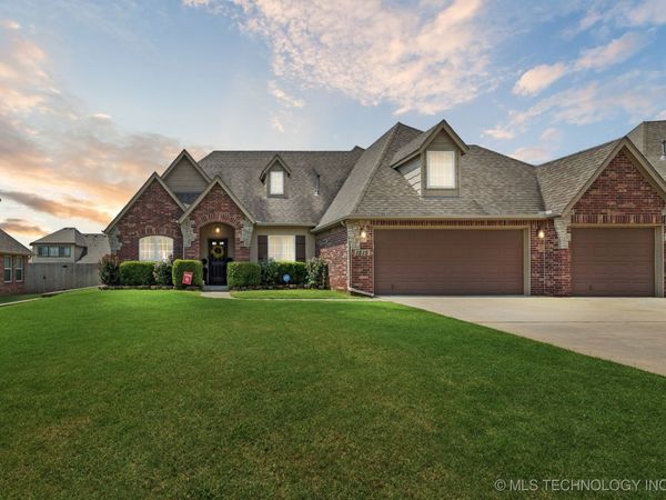 1515 E Orlando Court , Broken Arrow, OK 74011