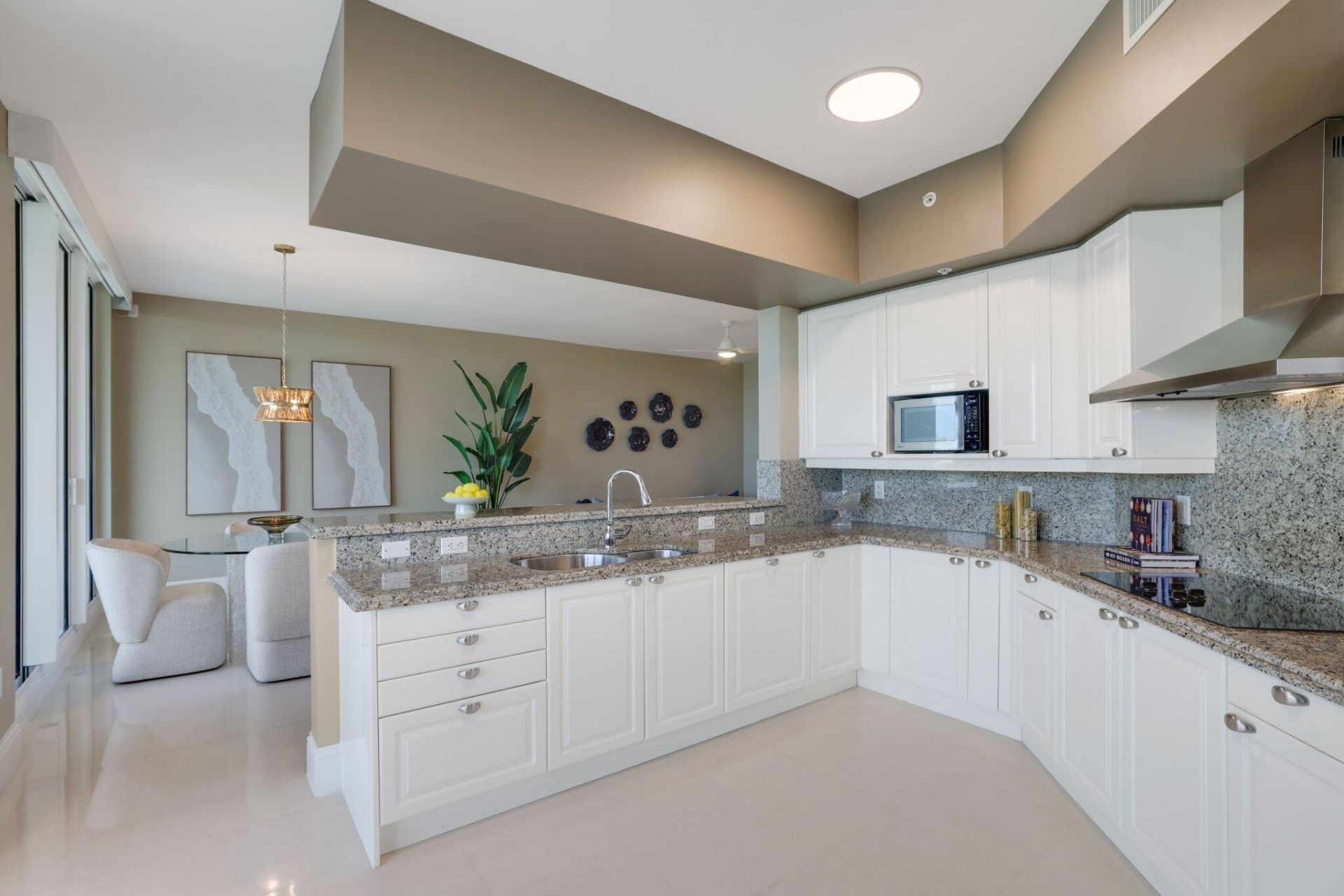 1063 Hillsboro Mile, Unit 404, Hillsboro Beach, FL 33062 Photo