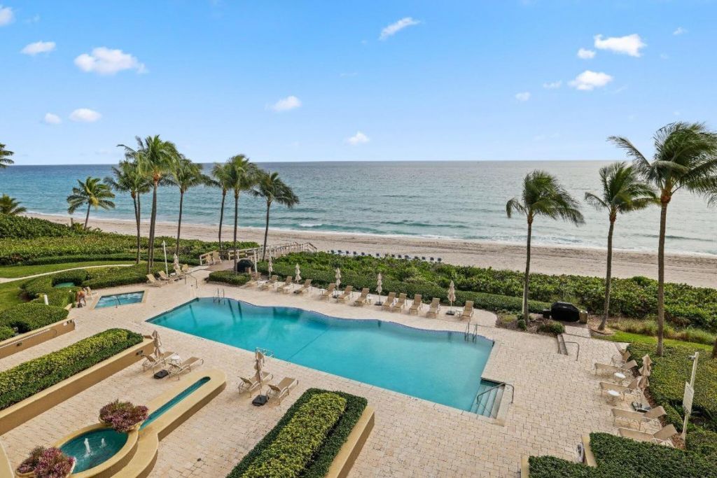 1063 Hillsboro Mile, Unit 404, Hillsboro Beach, FL 33062 Photo