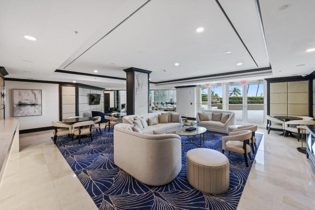 1063 Hillsboro Mile, Unit 404, Hillsboro Beach, FL 33062 Photo