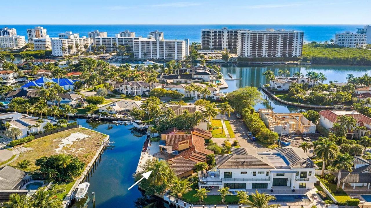 7401 NE Bay Cove Court, Boca Raton, FL 33487 Photo