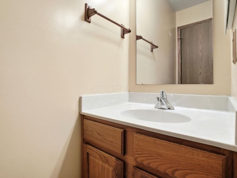 376 Galloway Ridge Drive, Galloway, OH 43119 Photo 15