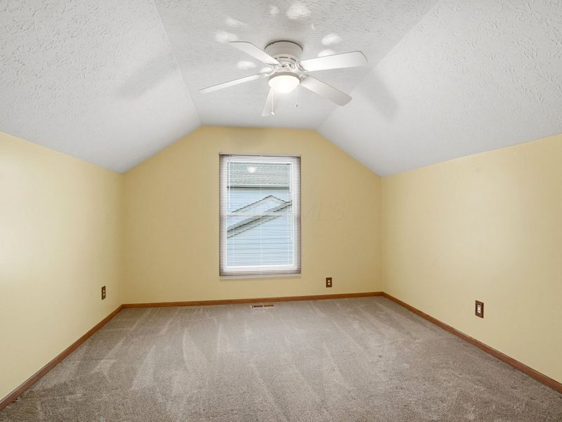 376 Galloway Ridge Drive, Galloway, OH 43119 Photo 23