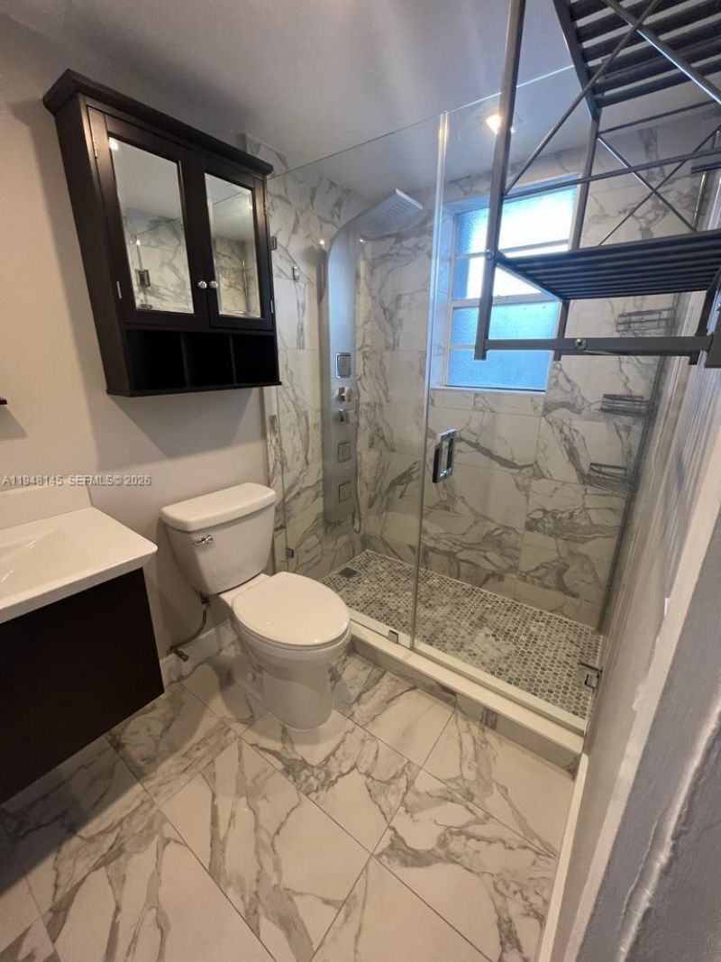 9440 Fontainebleau Blvd , Unit 213, Miami, FL 33172 Photo