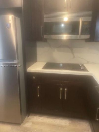 9440 Fontainebleau Blvd, Unit 213, Miami, FL 33172 Photo