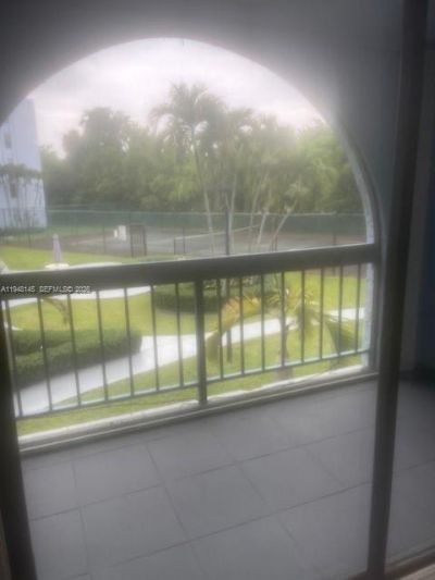 9440 Fontainebleau Blvd, Unit 213, Miami, FL 33172 Photo