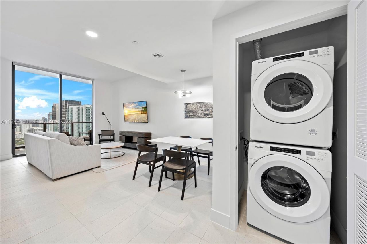 159 NE 6th St, Unit 5113, Miami, FL 33132 Photo