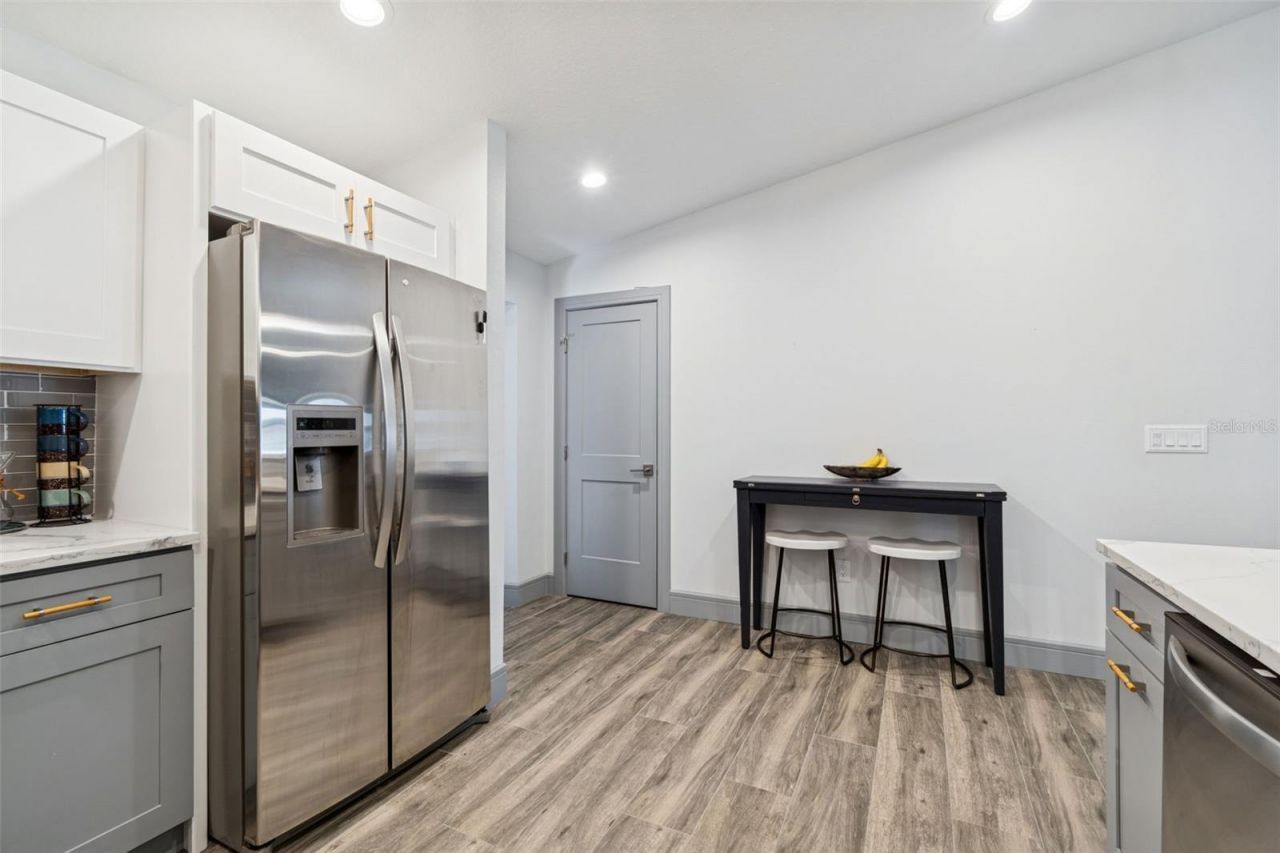 292 Sunlit Cove Drive Ne, Saint Petersburg, FL 33702 Photo