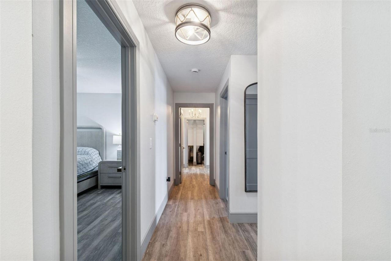 292 Sunlit Cove Drive Ne, Saint Petersburg, FL 33702 Photo