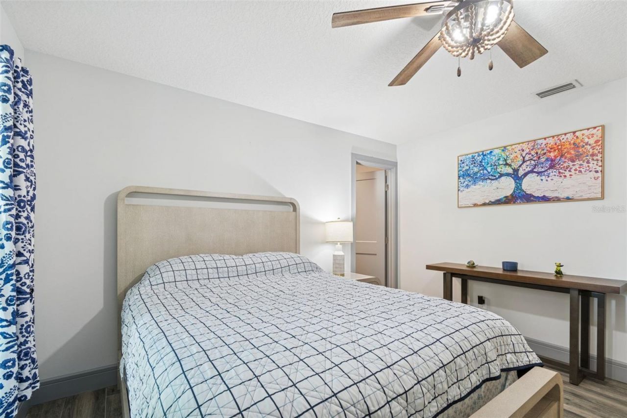 292 Sunlit Cove Drive Ne, Saint Petersburg, FL 33702 Photo