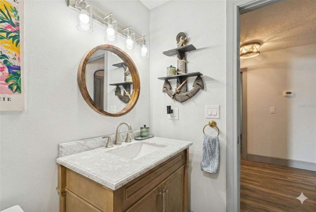 292 Sunlit Cove Drive Ne, Saint Petersburg, FL 33702 Photo