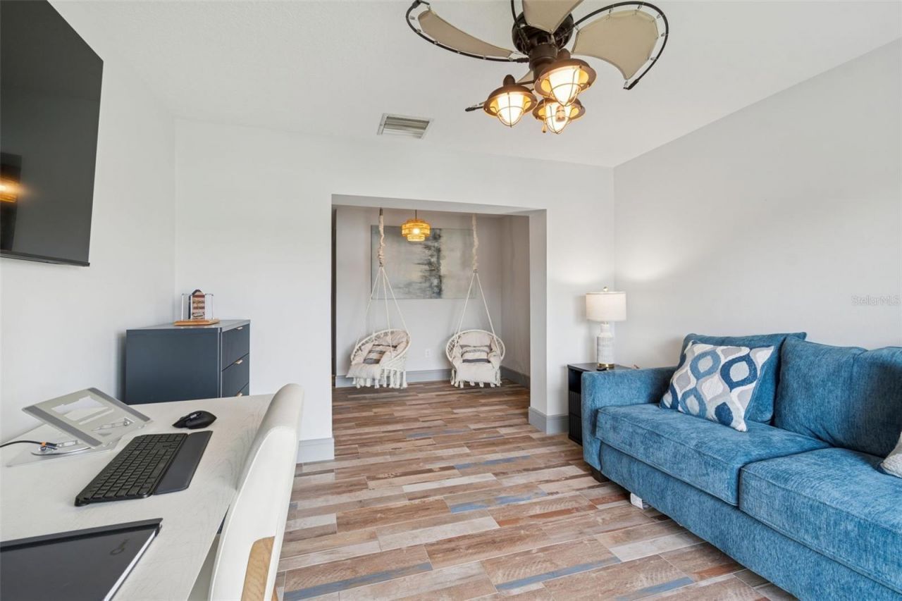 292 Sunlit Cove Drive Ne, Saint Petersburg, FL 33702 Photo