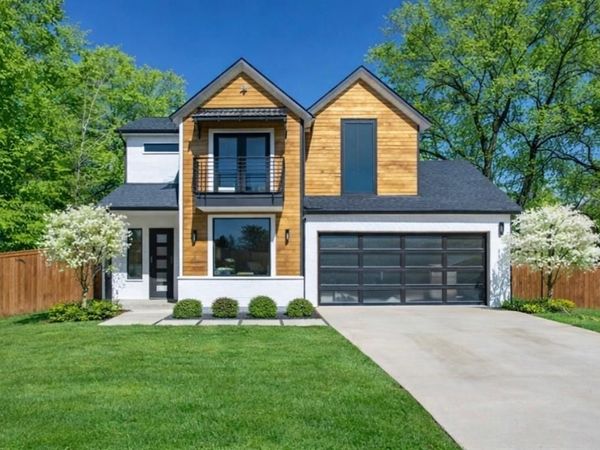 1001 Coke Drive, Arlington, TX 76010