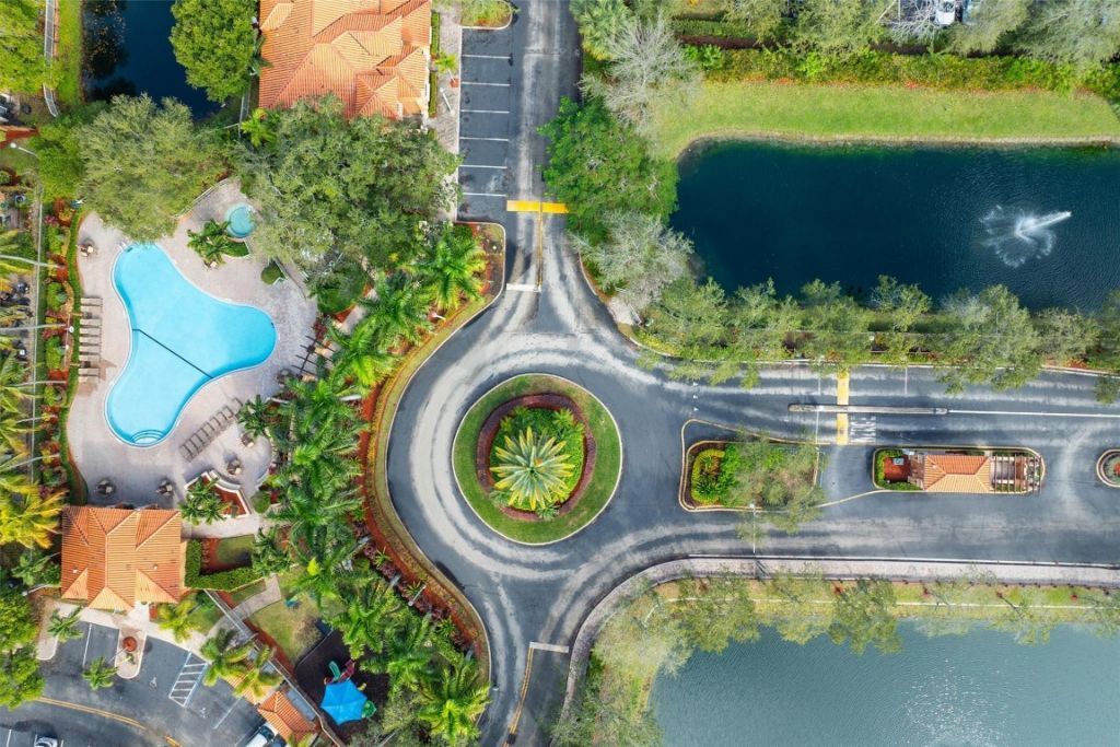 4943 N Harbor Isles Drive, Fort Lauderdale, FL 33312 Photo