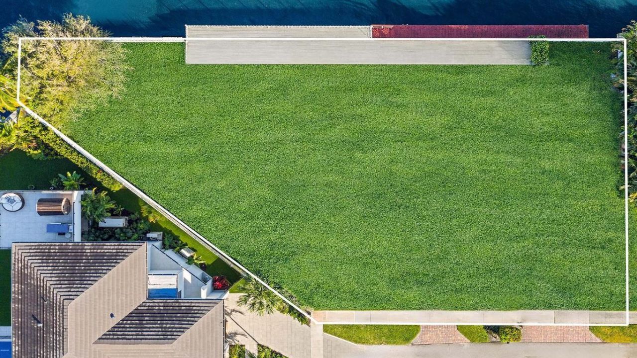 7401 NE Bay Cove Court, Boca Raton, FL 33487 Photo