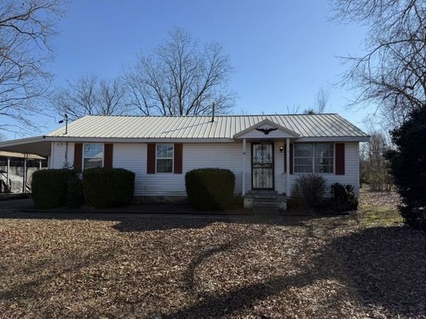 150 POWELL ST, Hickory Valley, TN 38042