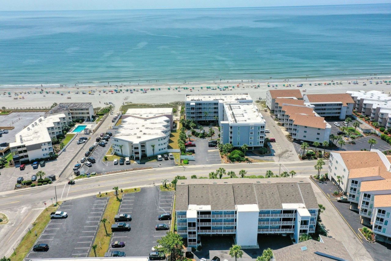 9581 Shore Dr. Photo 31