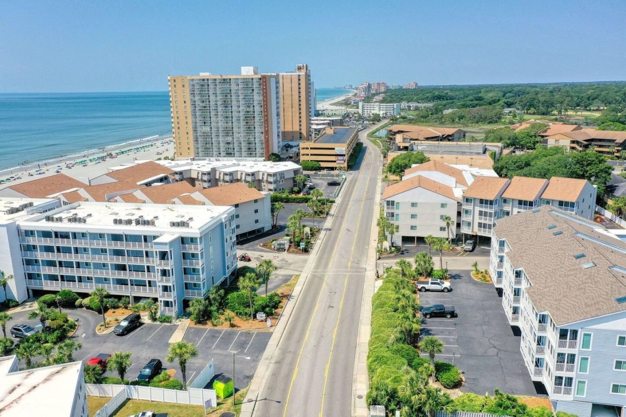 9581 Shore Dr. Photo 34