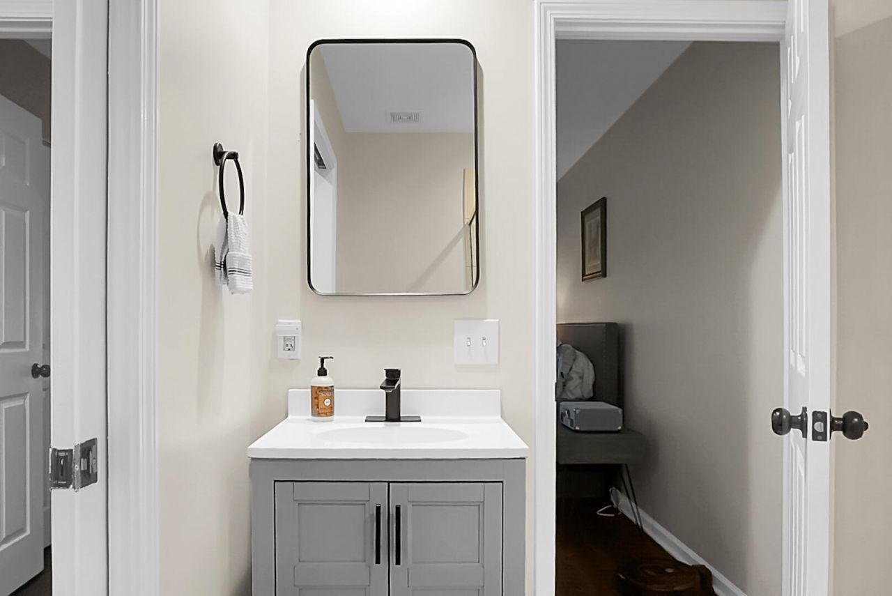 2200 Kings Gate Lane Photo 10