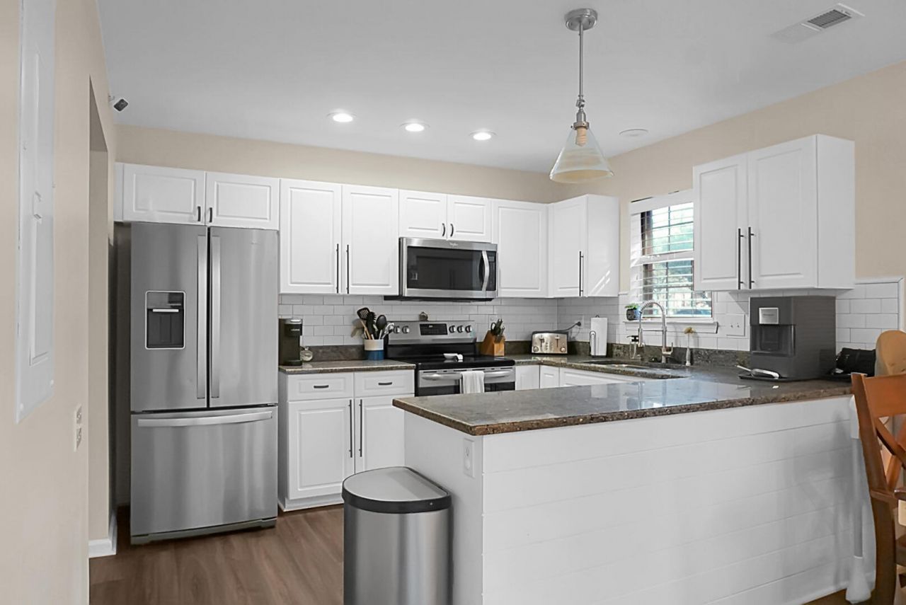 2200 Kings Gate Lane Photo 17