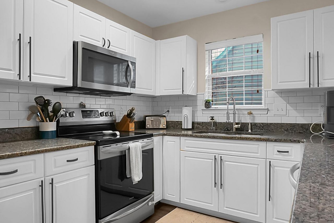 2200 Kings Gate Lane Photo 19