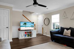 2200 Kings Gate Lane photo 4