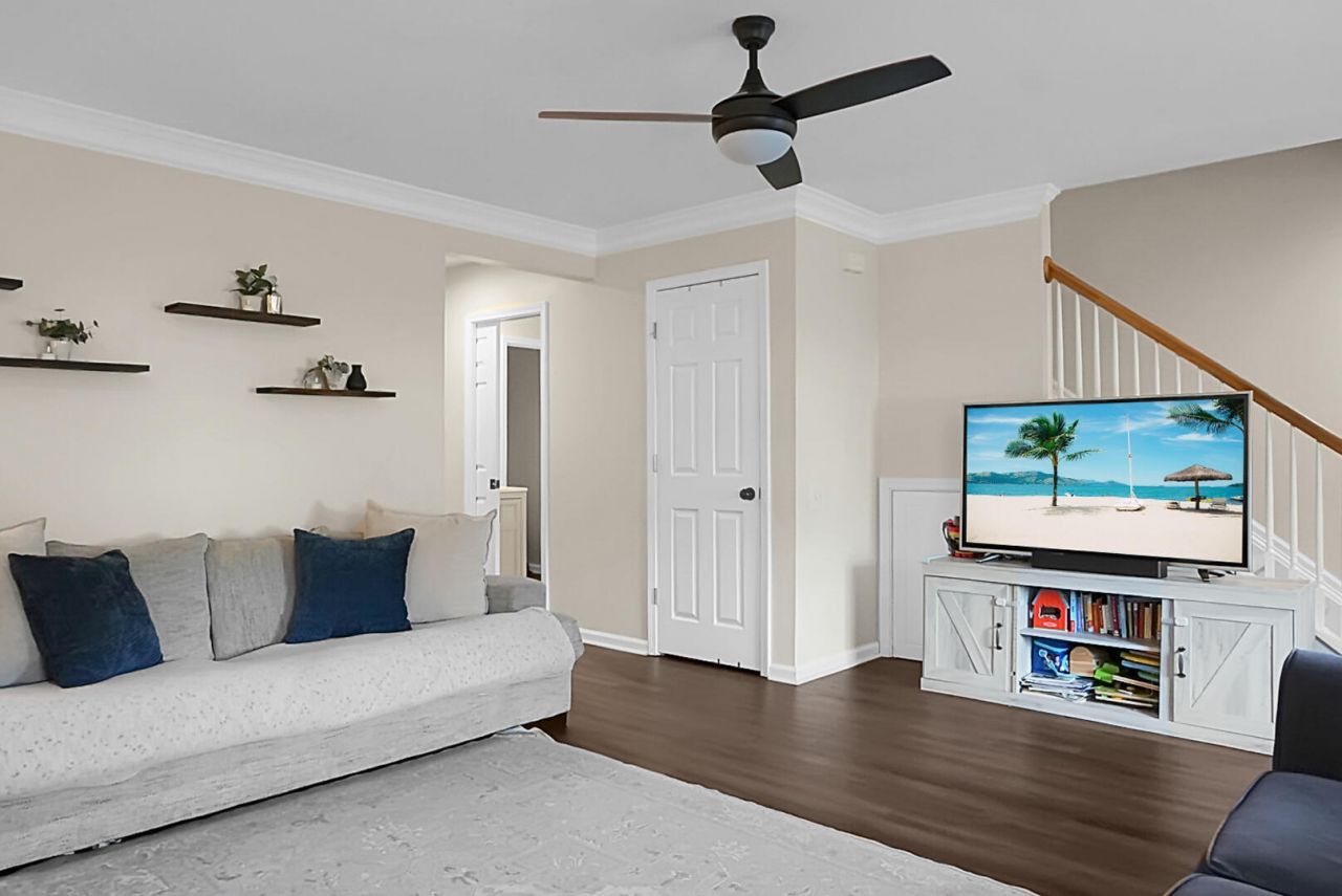 2200 Kings Gate Lane Photo 7