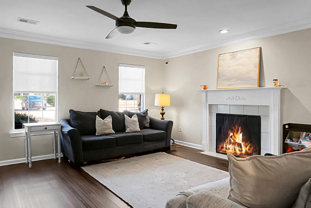 2200 Kings Gate Lane Photo 8