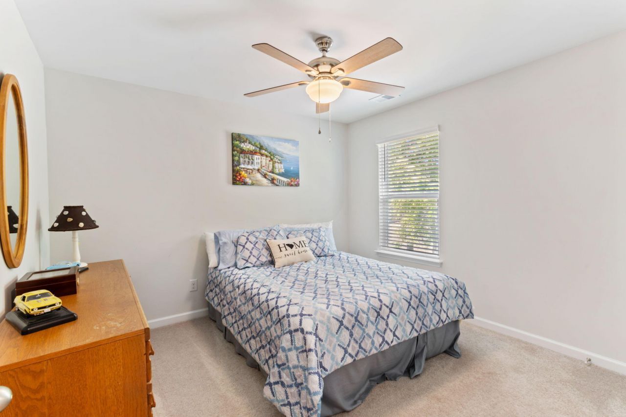 3830 Sawmill Court Photo 22