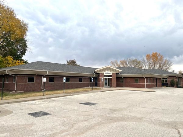 908 W 35TH Street, Davenport, IA 52806