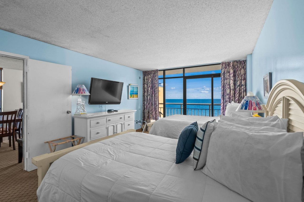 9550 Shore Dr. Photo 23