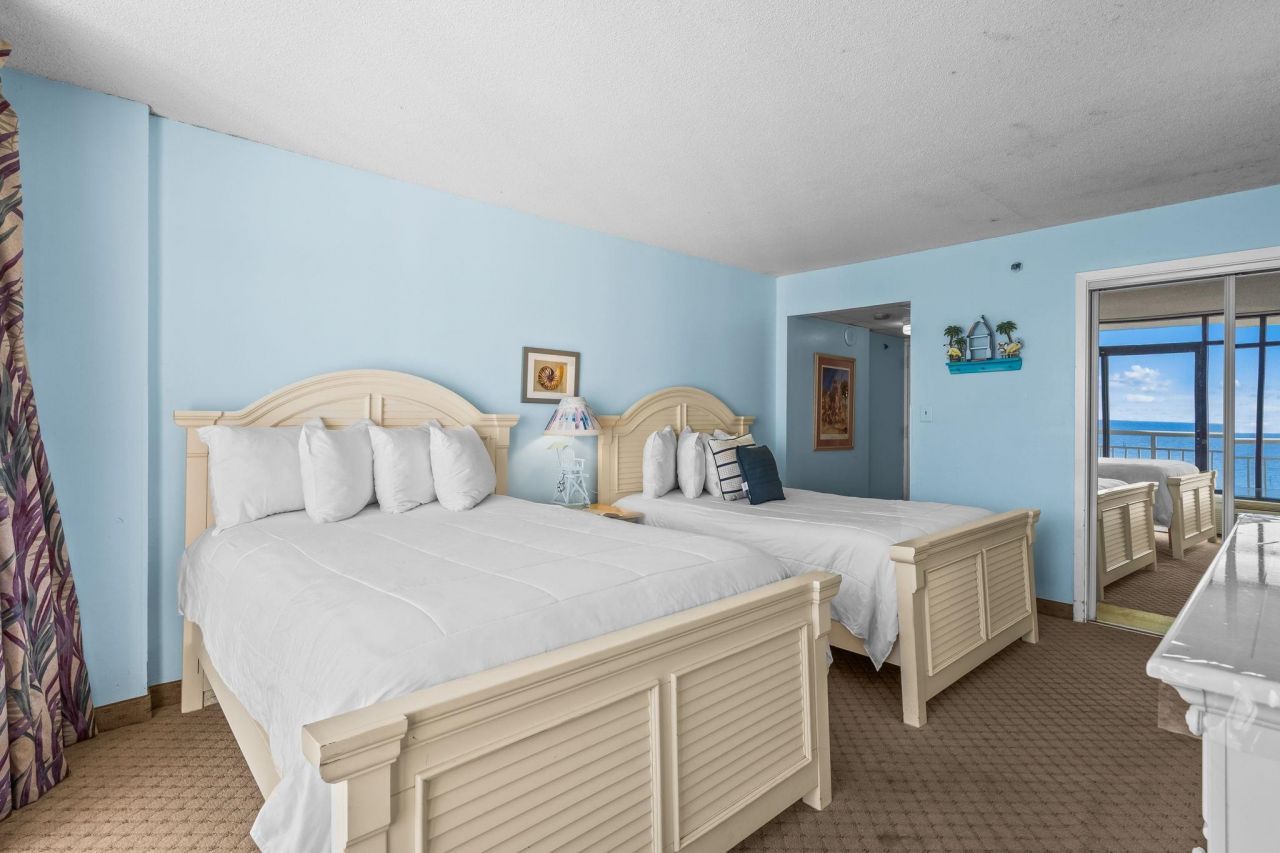 9550 Shore Dr. Photo 25