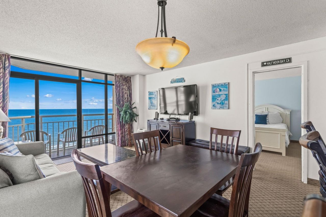 9550 Shore Dr. Photo 6