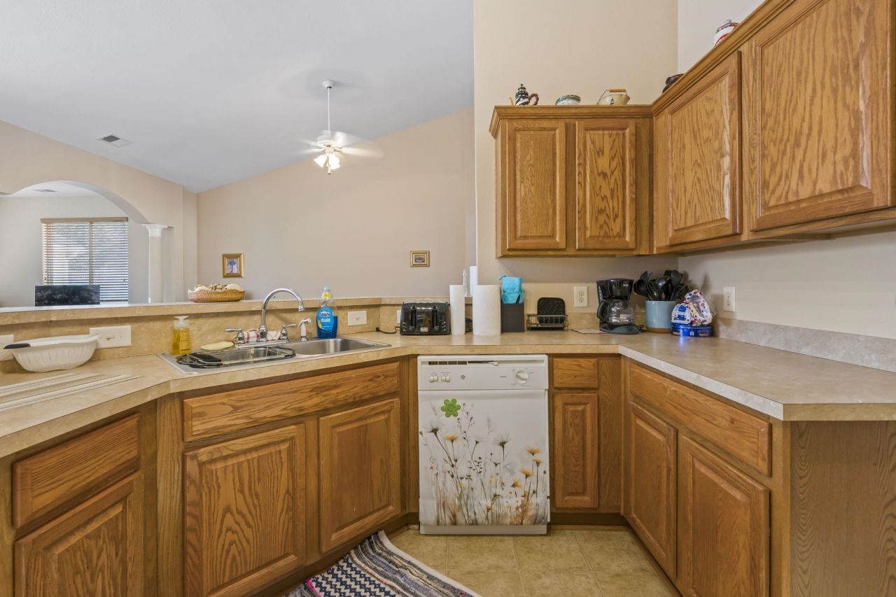 728 Gazania Ln. Photo 17