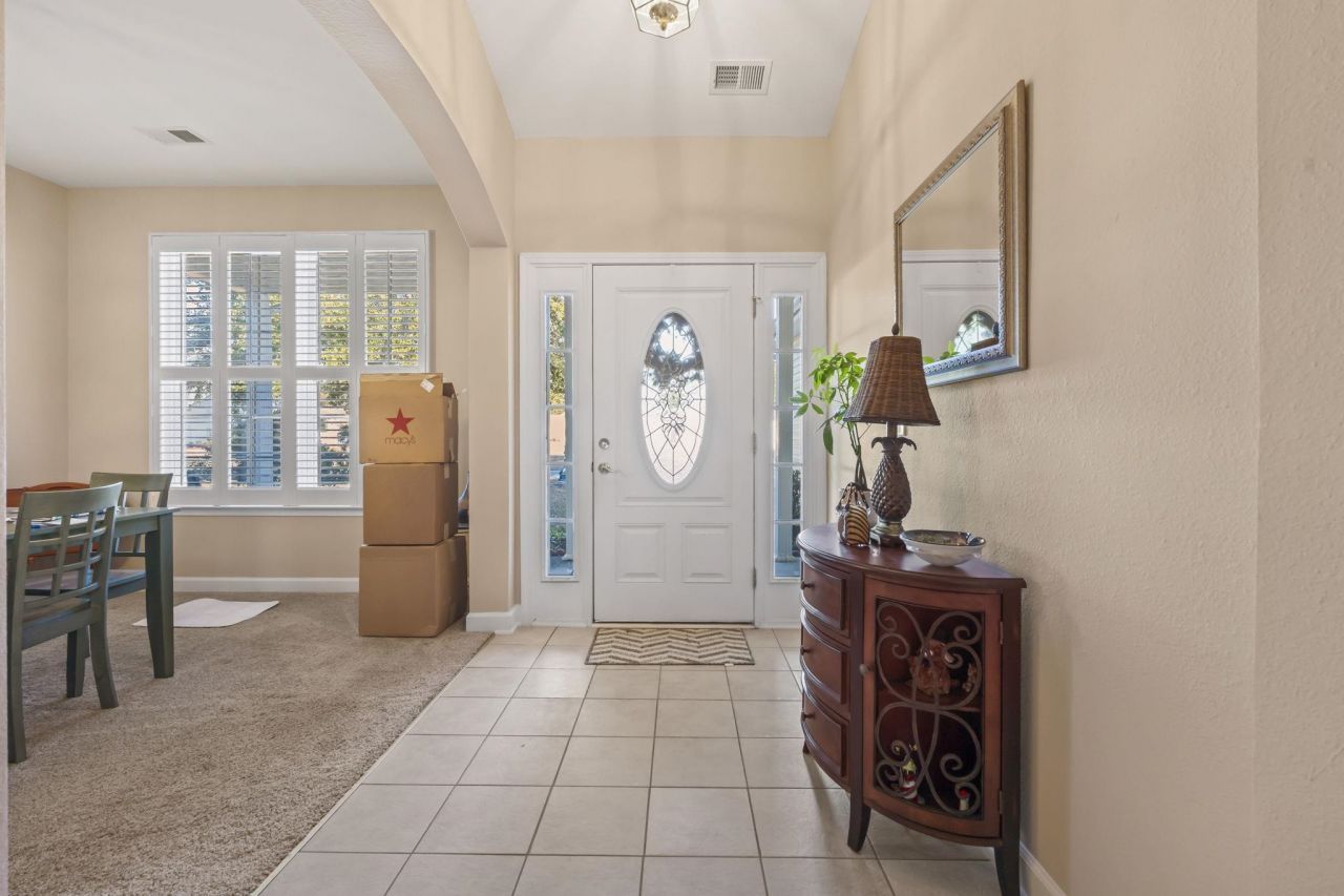 728 Gazania Ln. Photo 2