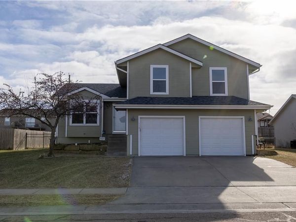 115 SE 44th Terrace, Topeka, KS 66609