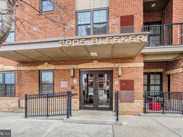 2905 BLEEKER STREET, Unit 4-304, FAIRFAX, VA 22031