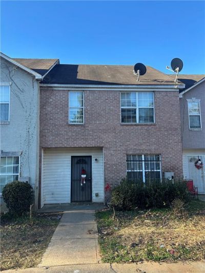 366 N Beach Court, Riverdale, GA 30274 Main Photo